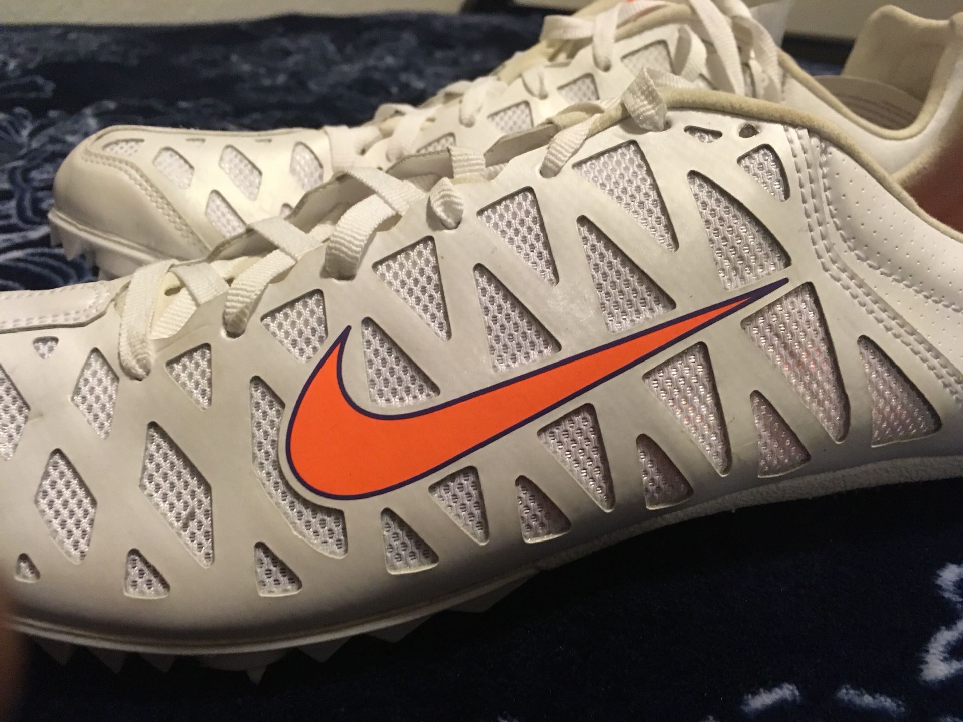 Nike Zoom Maxcat 3 size 10