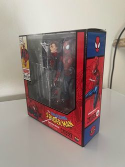 Mafex spiderman 075