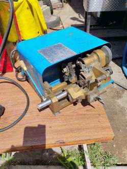 Máquina para hacer llaves