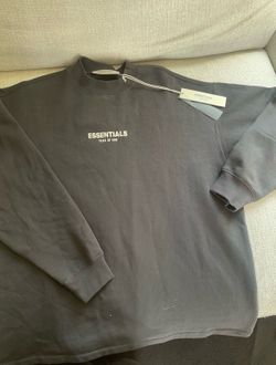 Real essentials crewneck sweater size L
