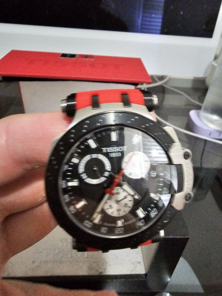Tissot T-race