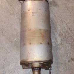 2008-2022 Toyota Sequoia Muffler