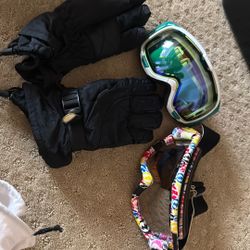 2 Snowboarding Goggles And Gloves