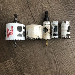 Hole saw