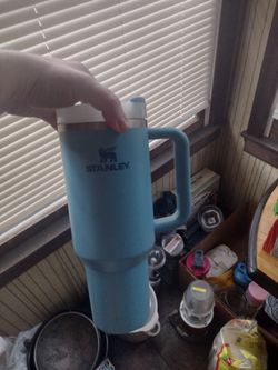 Turquoise blue brand new stanley