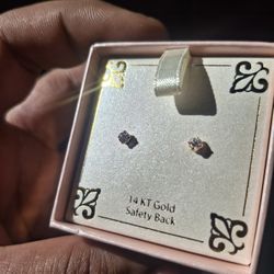 14k Gold And Dimond   Ear Rings 