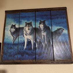 4 Wolves At Night