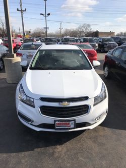 2016 chevy Cruze limited 4 dr sdn auto LT w /1lt