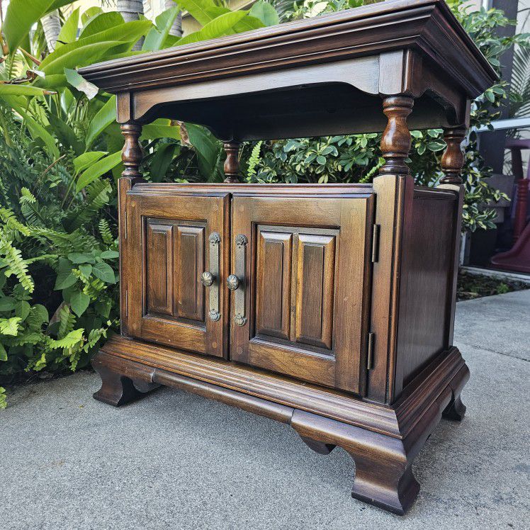 Solid wood nightstand end table accent cabinet