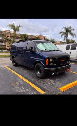 2002 GMC Savana