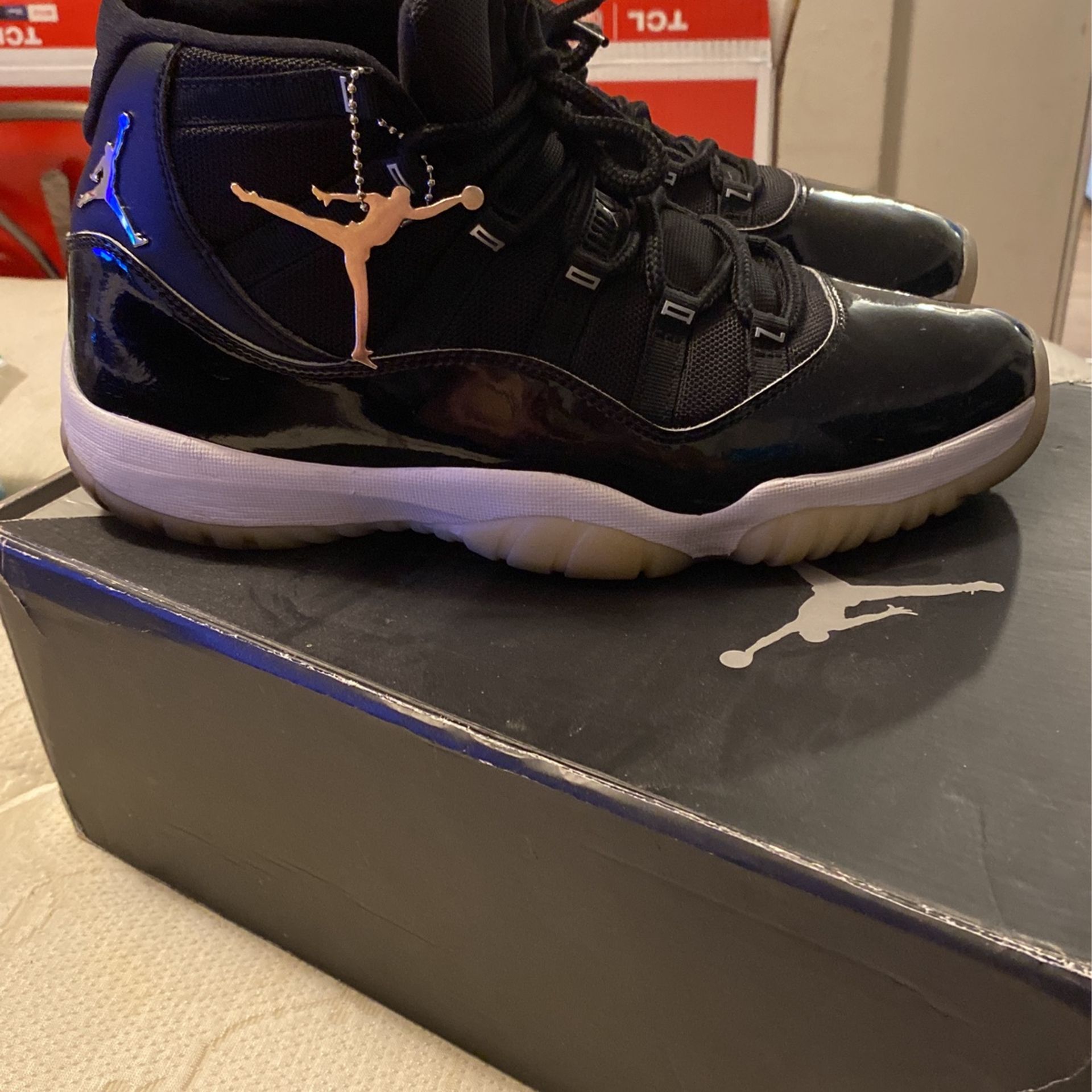 Air Jordan Retro 11’s SIZE 12 