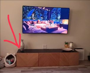IKEA BESTÅ TV Bench / Stand (Like New) - Excellent Condition