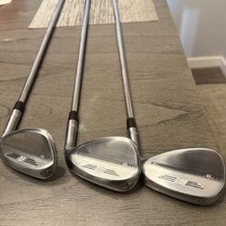 Titleist SM9 Tour Chrome Men's Golf Club Wedge Set 50, 54, 60