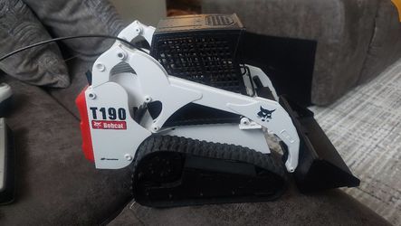 T290 Bobcat R C