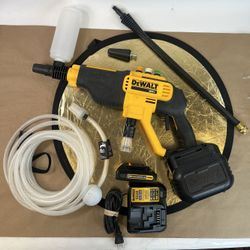 Open Box DeWalt 20V MAX 550 PSI Cordless Power Cleaner dcpw550b + Battery, Charger Set 