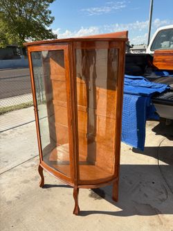 Wooden hutch