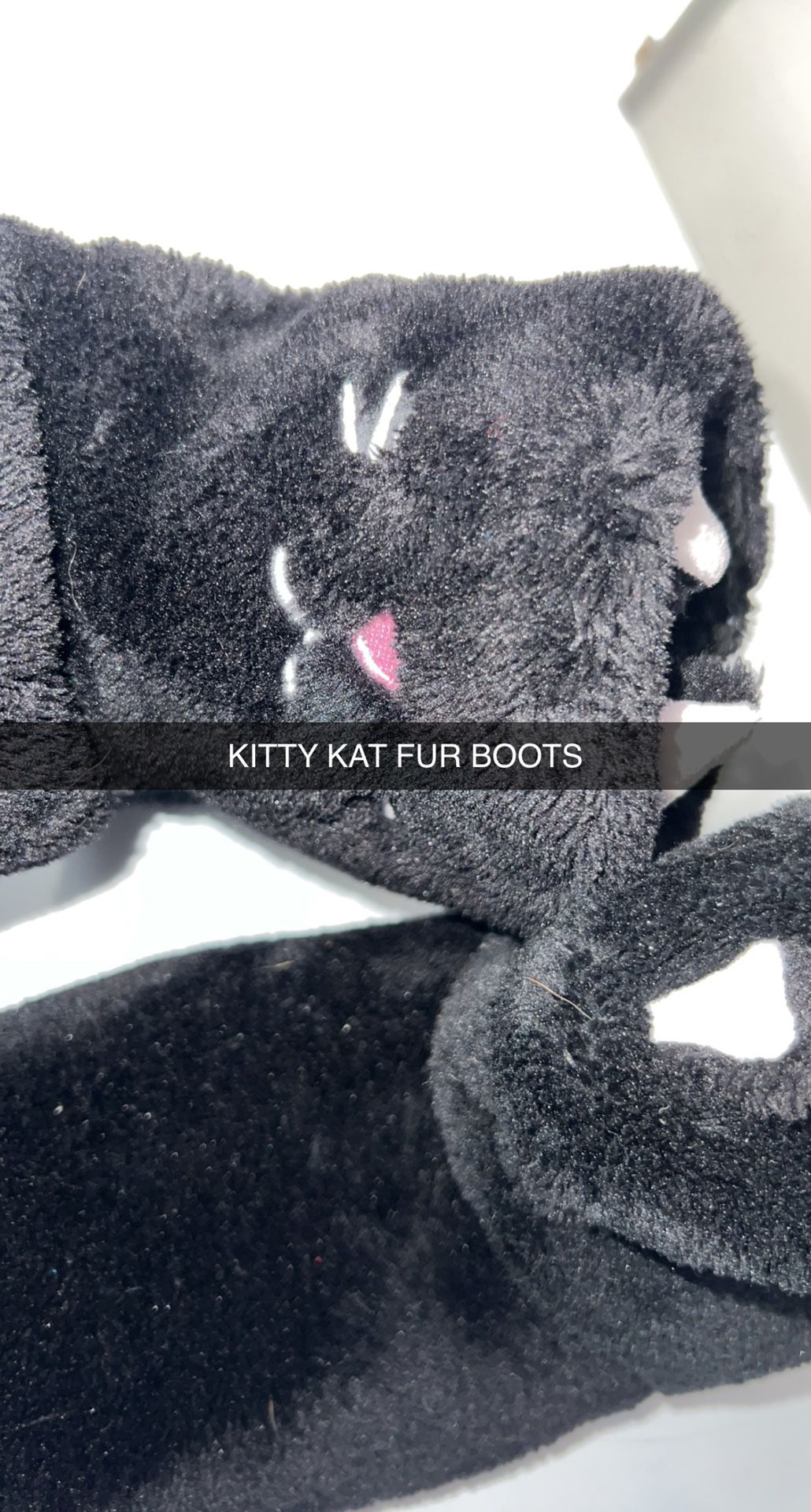 Kittykat  Fur Boots Size 8/9