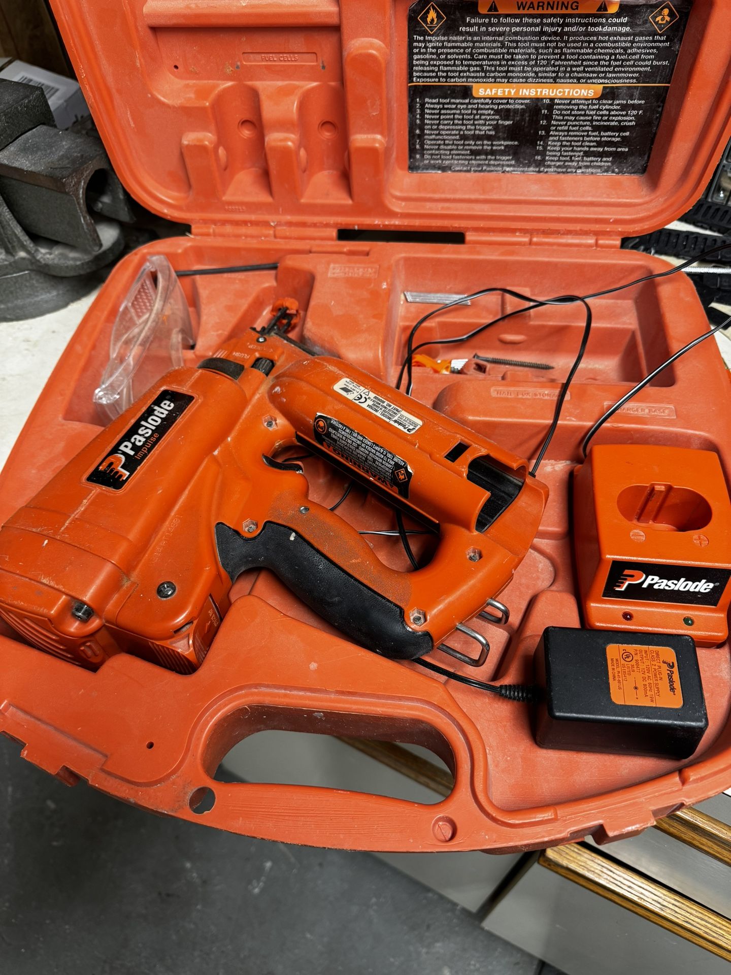 Paslode Angled Finish Nailer