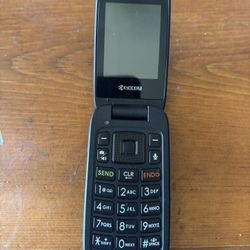 Kyocera FLIP Phone S2720 (open) 