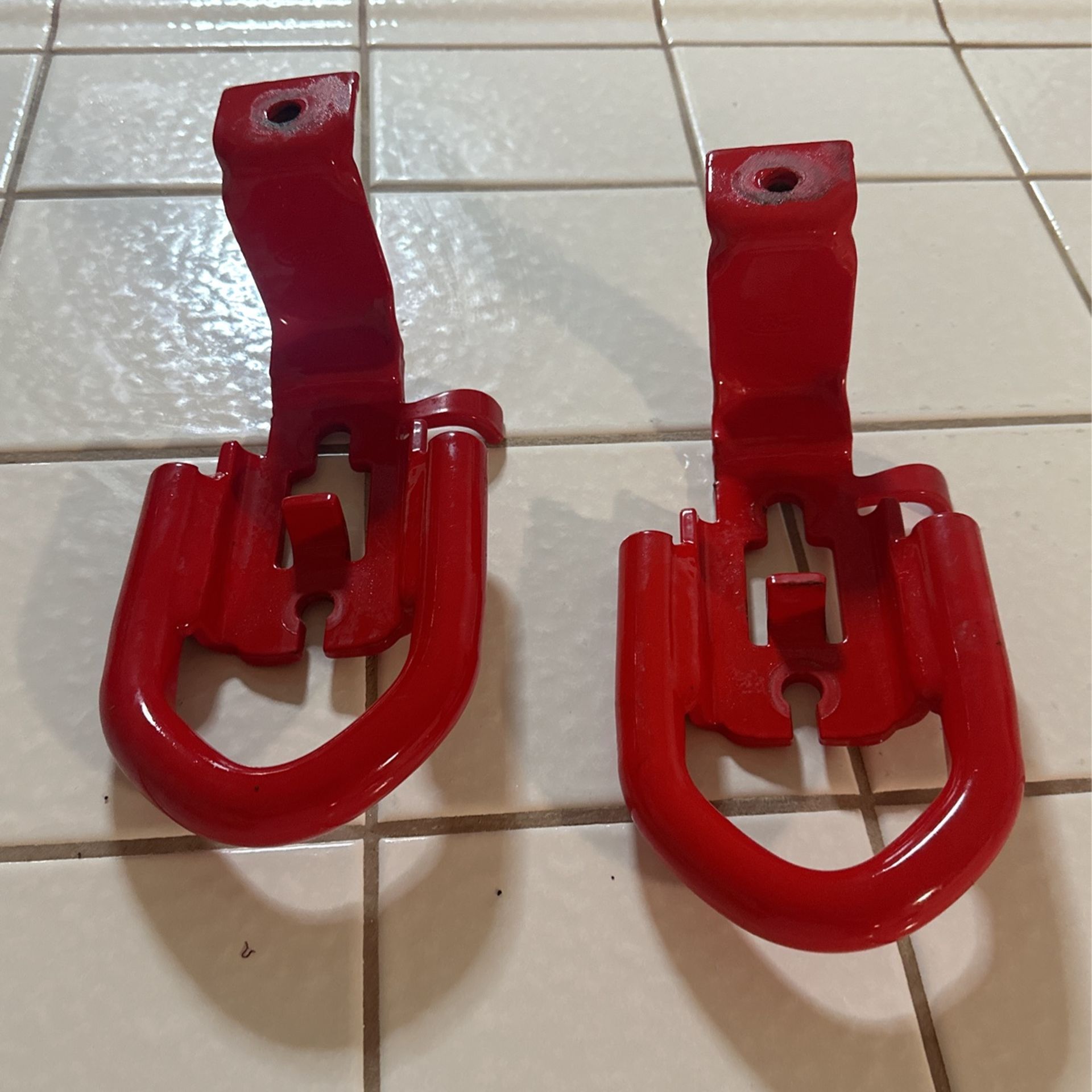 Ford Ranger 2019-2023 OEM Two Hook (red) 