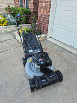 Murray 22in 150cc Self Propelled Brand New Nuevo