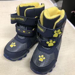 Kids Show Boots Size 8
