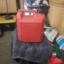 2 Gal Gas Can