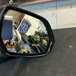 LINCOLN AVIATOR 2020-2024 RH MIRROR WITH BLIND SPOT AND CAMERA OEM 