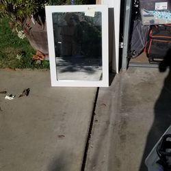 Mirror white