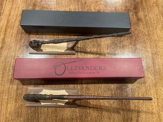 Ollivanders Harry Potter Wand Set of 2 with Display Stands
