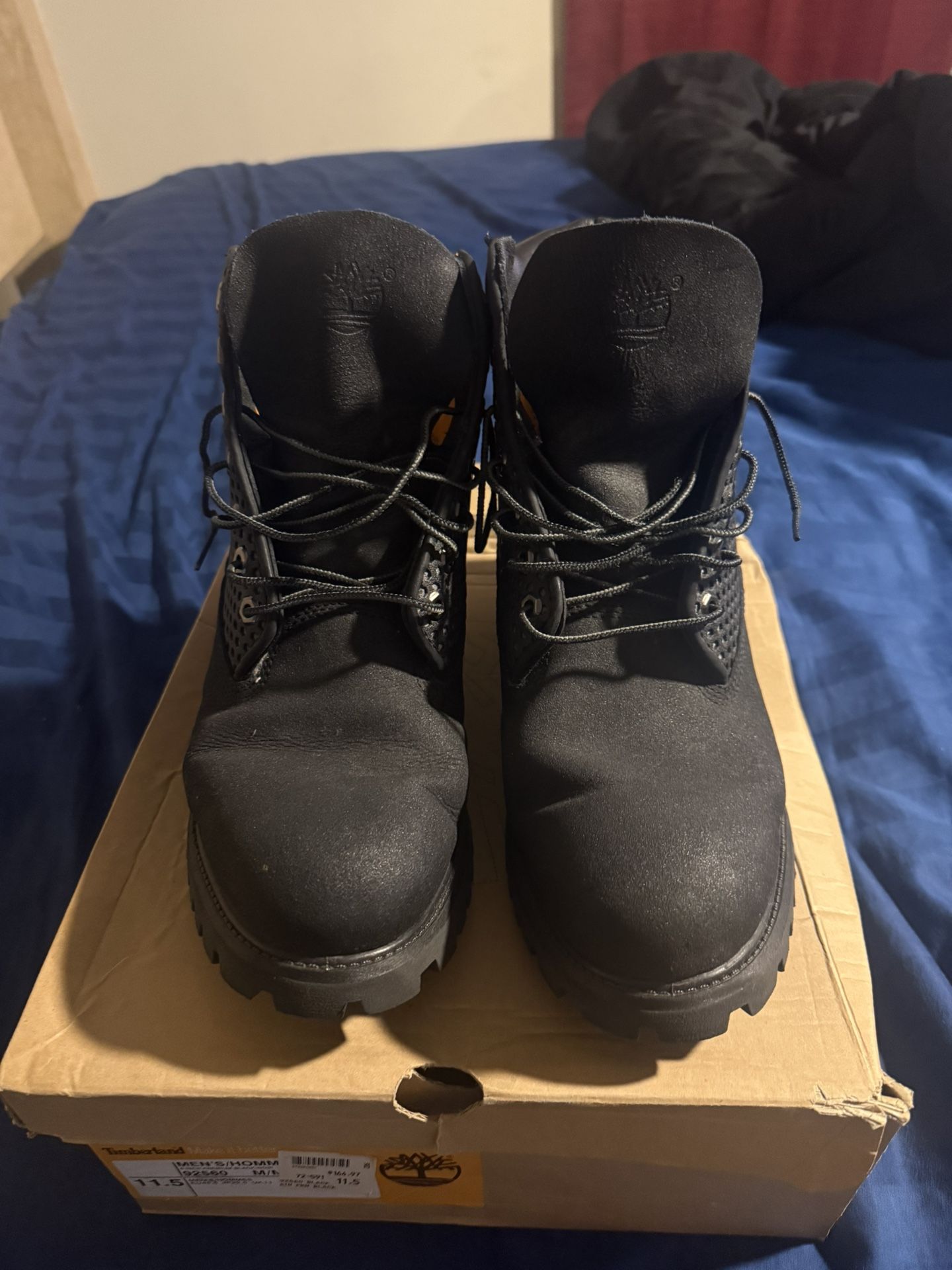 Timberlands Premium Black Sz 11.5