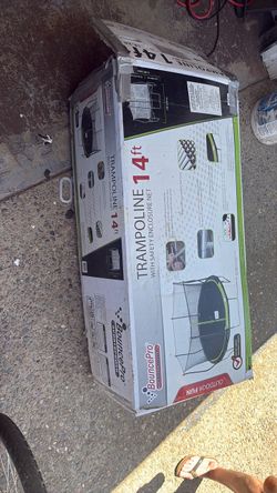 14 foot Trampoline used
