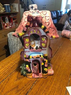 Love cottage tea candle holder
