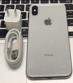 iPhone X 64GB Factory Unlocked -Silver