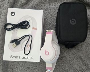 🚨🚨BRAND NEW BEATS SOLO 4 INSPIRED HEADPHONES Cloud Pink Inspired🚨🚨