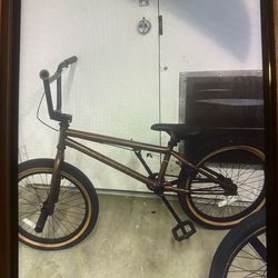 2 Elite BMX Dirt Bikes