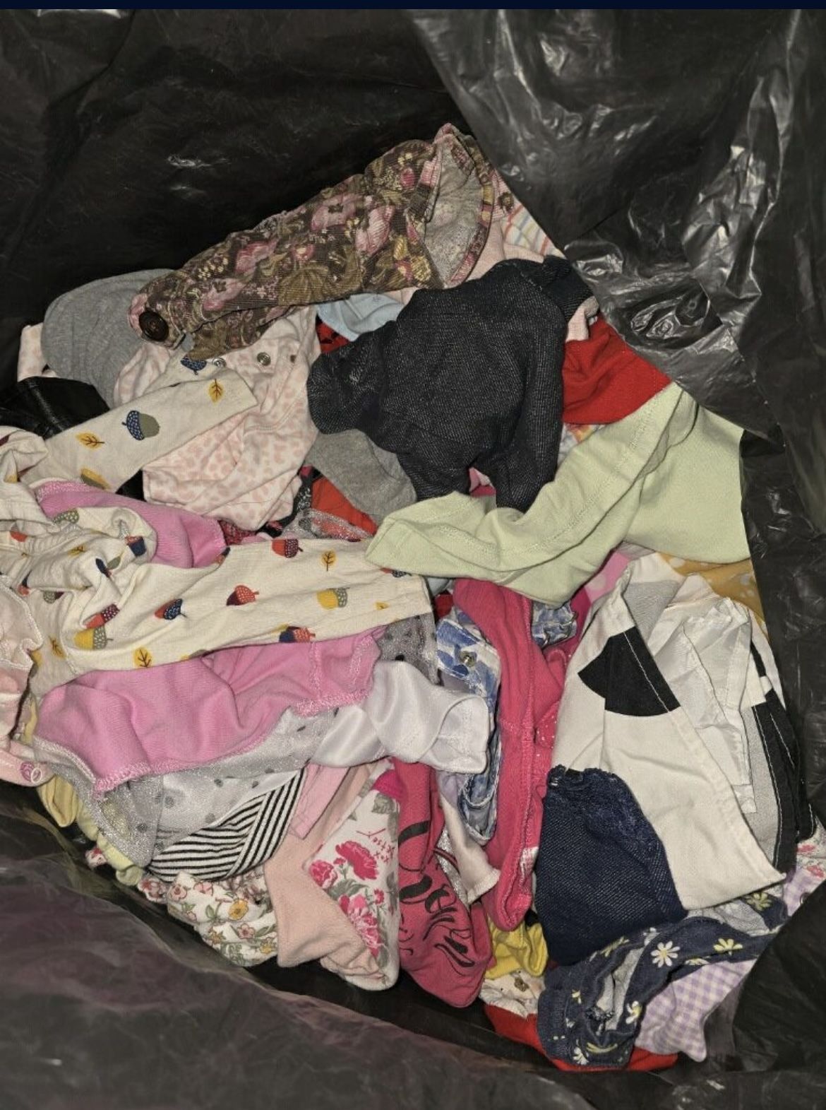 4 Bags Of Girls Clothes