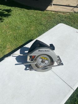 Gd. Cond. Black & Decker 21/4 HP 71/4 Circular Saw