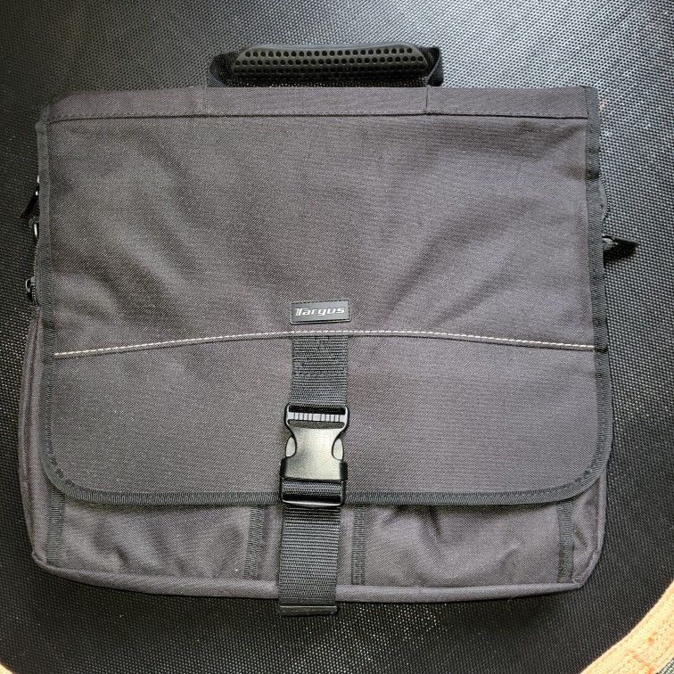 Targus Laptop Bag