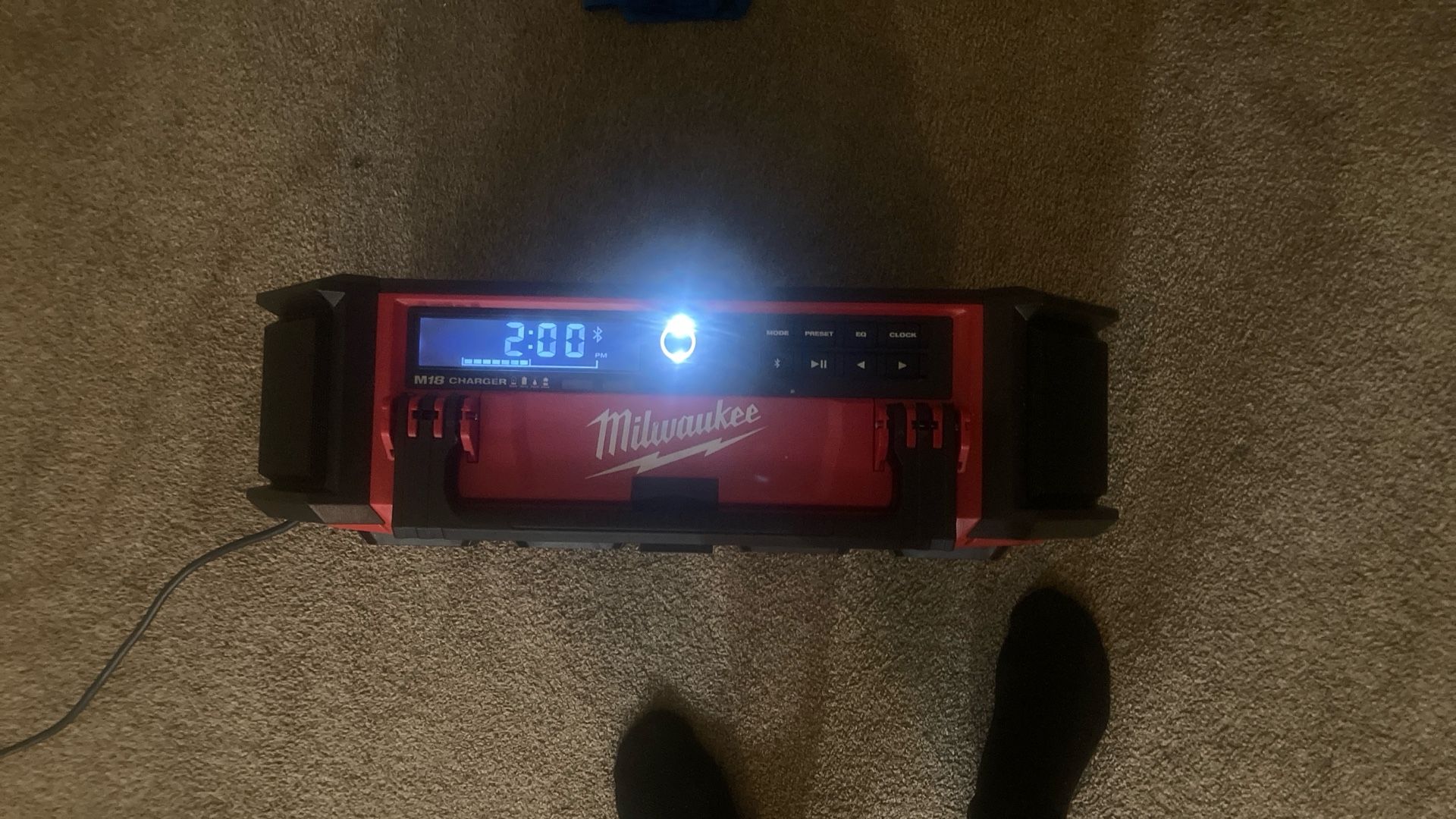 Milwaukee Radio Newest Version 