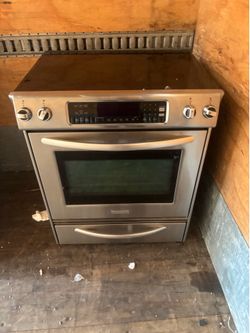KitchenAid slide in Range