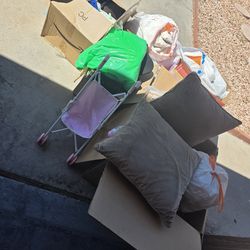 FREE maternity/babygirl clothes and toys