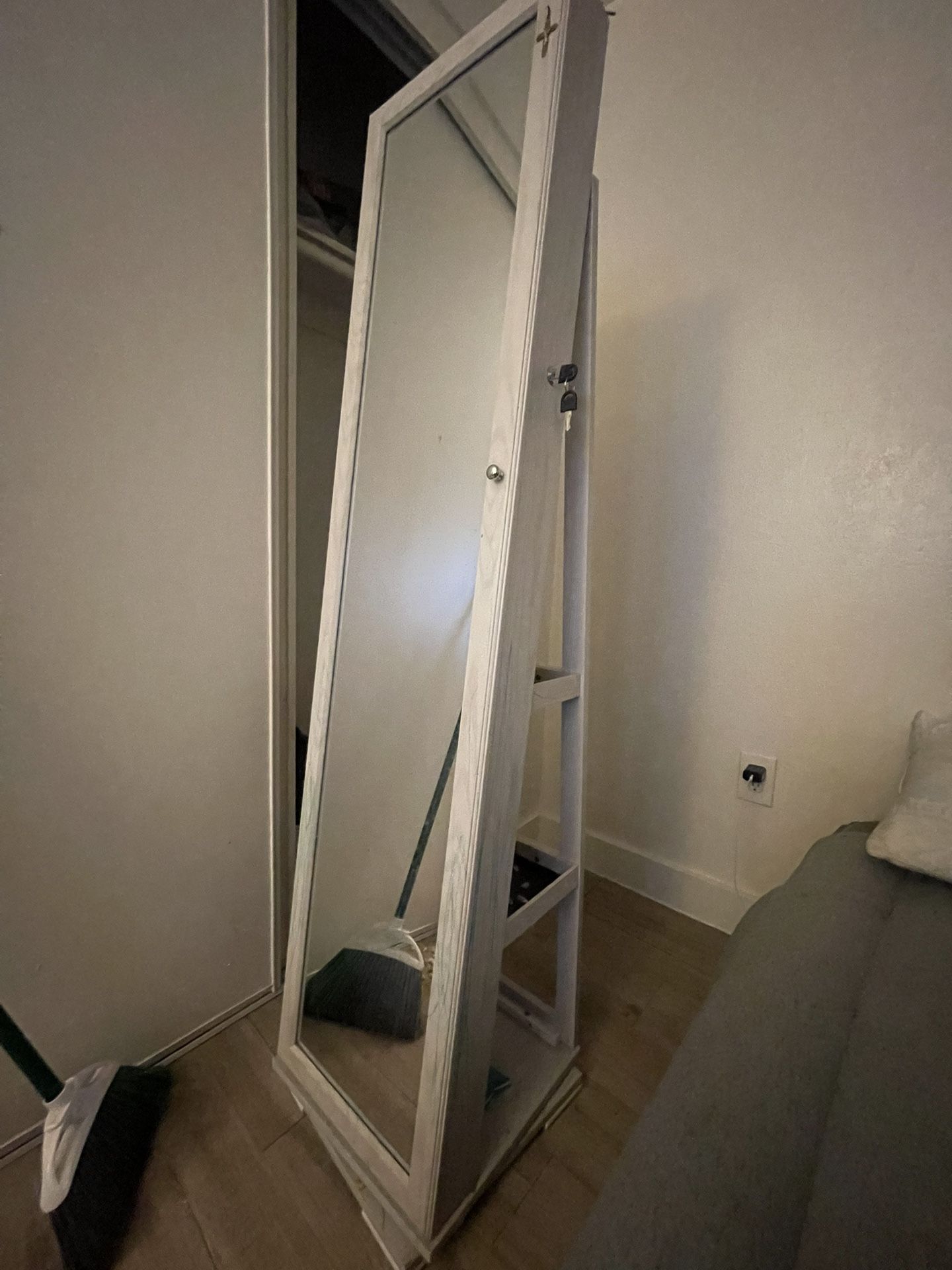 Mirror