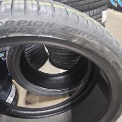 Pirelli All Season 265/35/22
