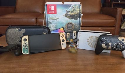 Nintendo Switch OLED Console Legend of Zelda Tears of the Kingdom Edition Bundle