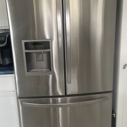 Refrigerator “Kenmore” 