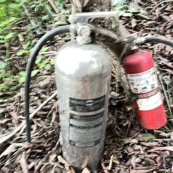 Fire extinguisher