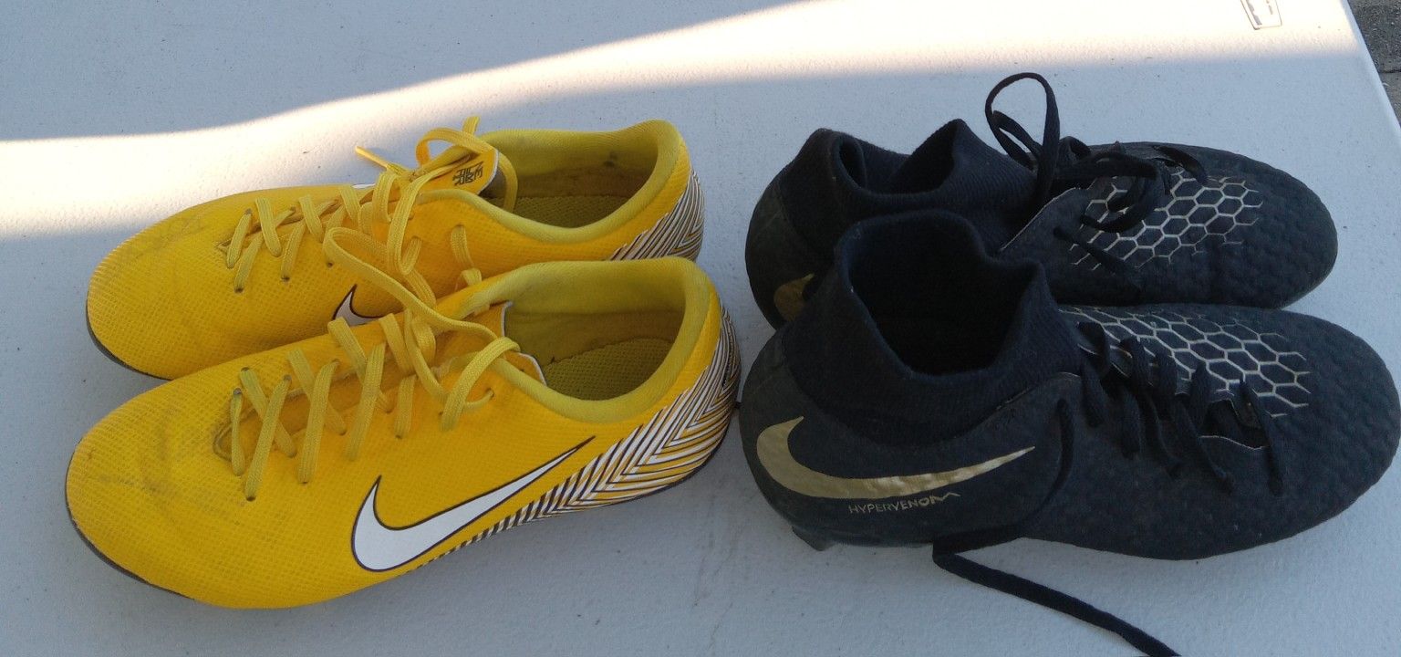 Soccer Shoes