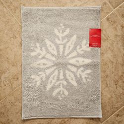 Wondershop Snowflake Bath Rugs NEW 