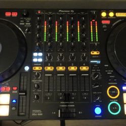 Pioneer DDJ-1000 Rekordbox DJ Controller – Excellent Condition